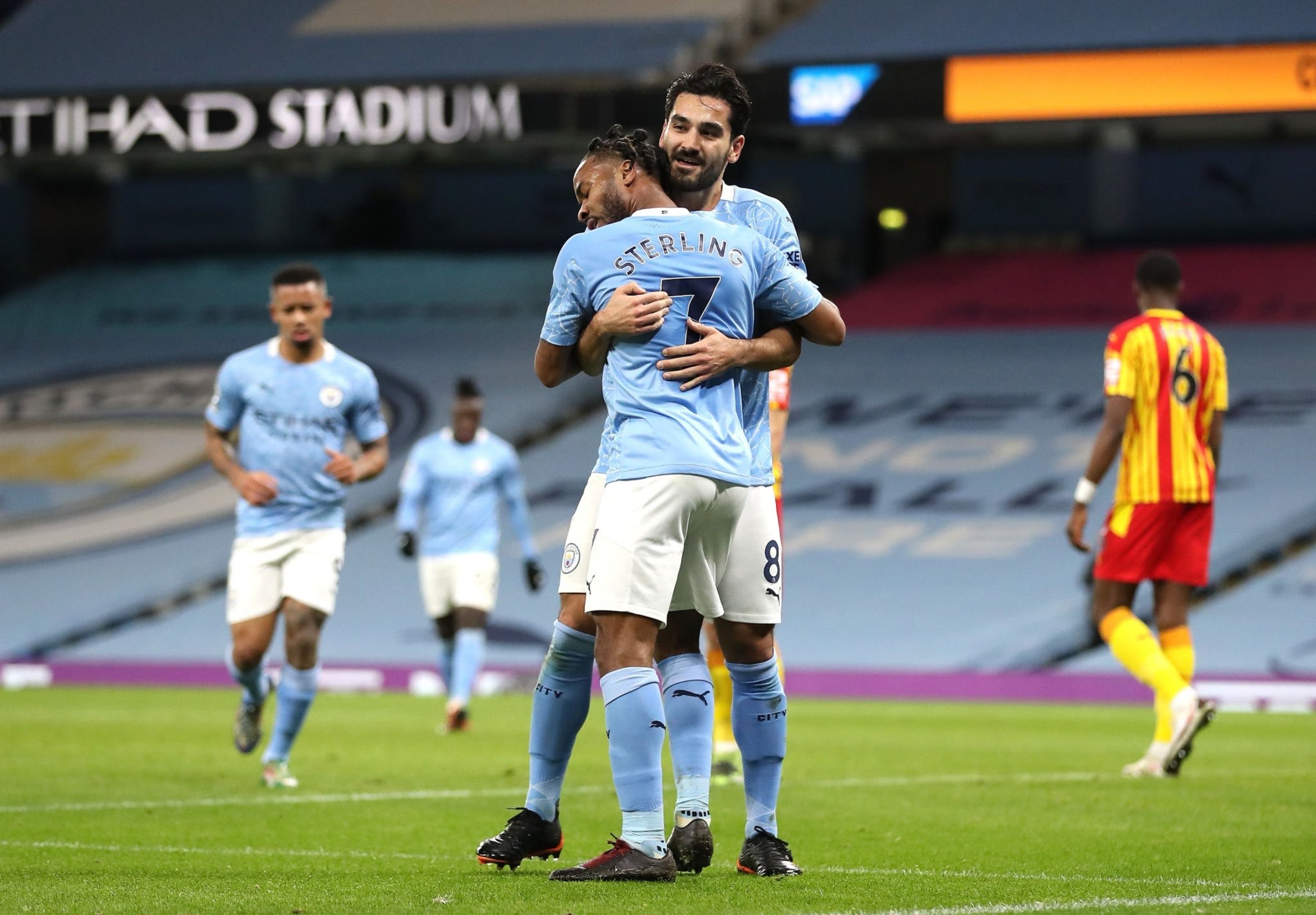 既是进攻核 既是进攻核